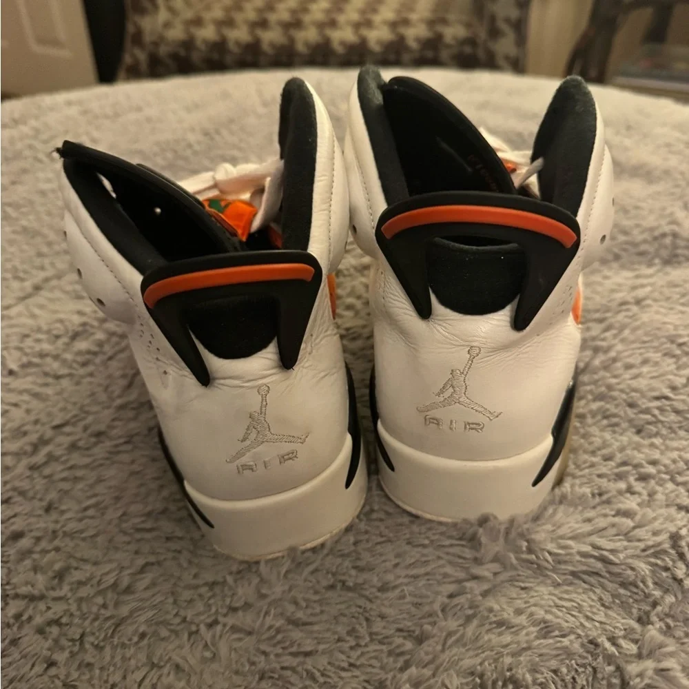 JORDAN Men’s Retro 6 Gatorade Size 9.5